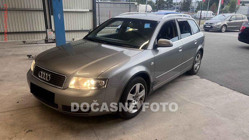Audi A4 (2004) 2.0 20V Avant - fotka 1 z 4