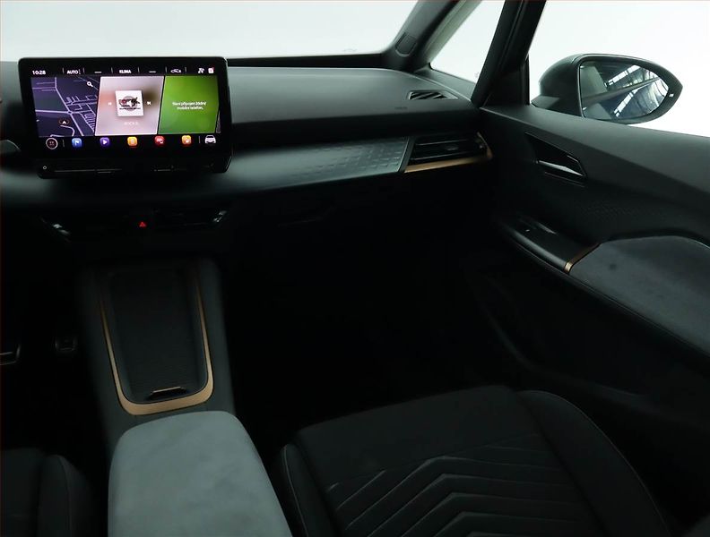 Cupra Born (2022) 58, SoH 93% - fotka 8 z 19