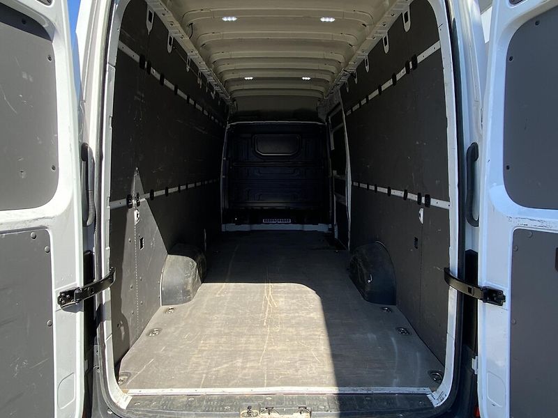 Volkswagen Crafter 2,0 TDI 130 kW FWD 6G - fotka 25 z 25