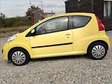 Peugeot 107 1,0 i 77tKm KLIMA SERVO - náhled 8