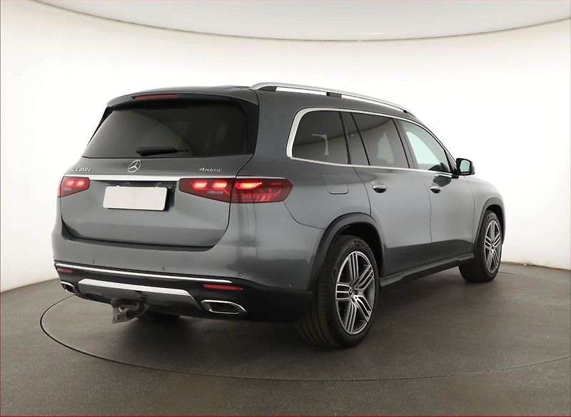 Mercedes-Benz GLS (2025) 350 d 4MATIC, 7 MÍST - fotka 5 z 31