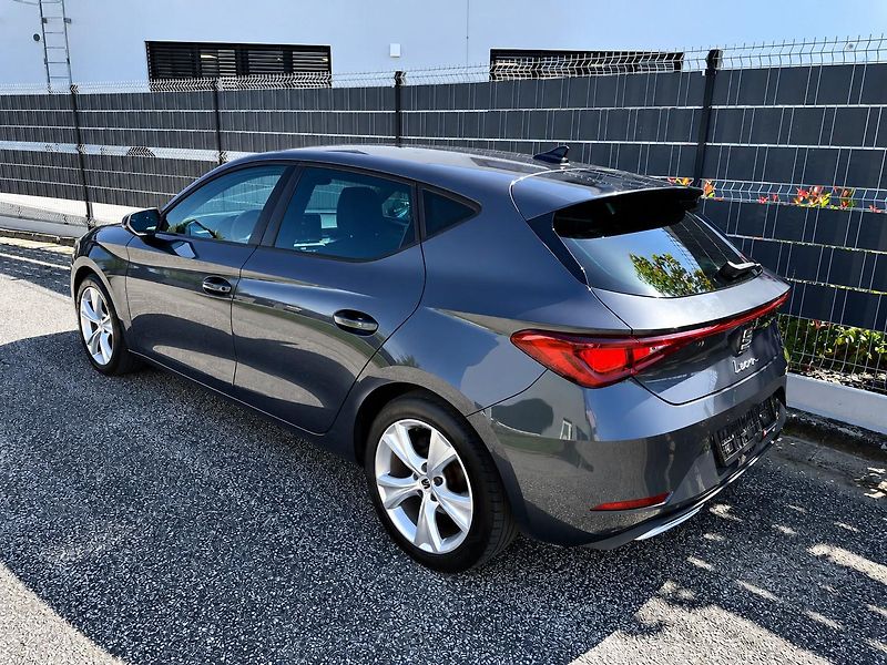 Seat Leon (2021) 1.5 TSI 110 kW DSG FR - fotka 3 z 47