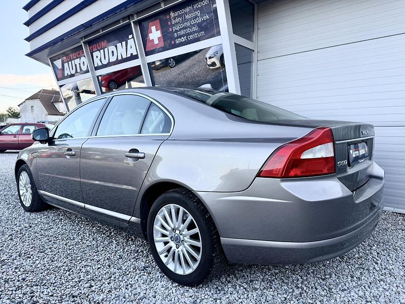 Volvo S80 2,5 Turbo REZERVACE - fotka 9 z 26