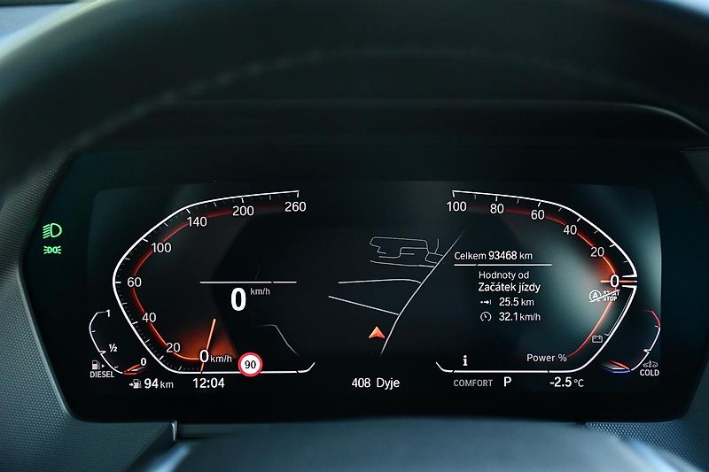 BMW Řada 2 218d TAŽNÉ HUD ČR 1M - fotka 35 z 41