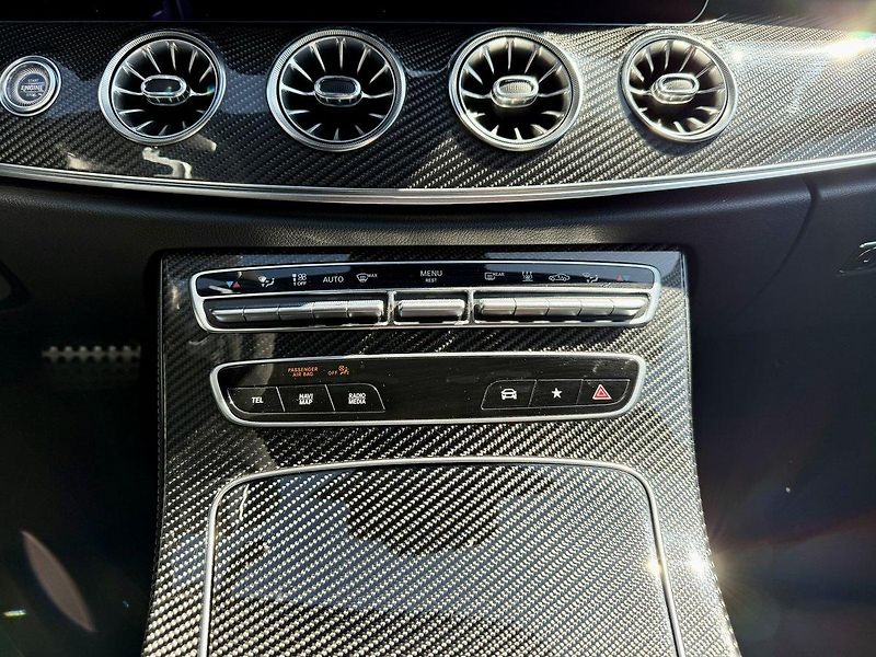 Mercedes-Benz CLS (2023) 53 AMG 4MATIC+ kupé - fotka 37 z 56