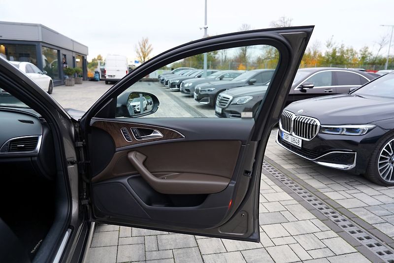 Audi A6 Allroad 3.0 TDI 180kW quattro S tronic - fotka 24 z 53