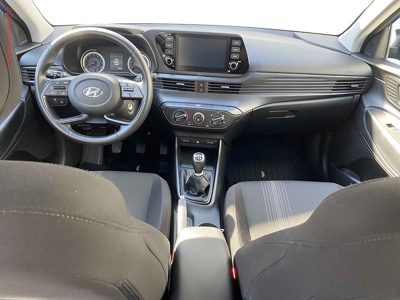 Hyundai i20 (2021) 1.2i, 1.maj,ČR, Smart, LED - fotka 8 z 17