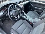 Volkswagen Passat Variant (2020) 2.0TDI 110kW DSG EL.TZ,NAVI - náhled 19
