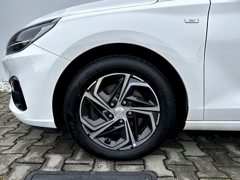 Hyundai i30 (2021) Combi 1.5 T-GDI MHEV MP6 Style - fotka 27 z 30