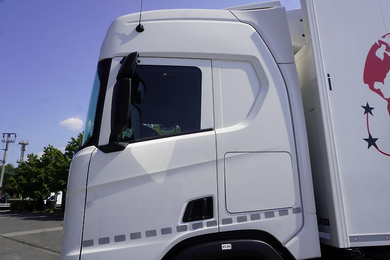 Scania (2021) R500 / KRONE 19 EPAL refrigera - fotka 13 z 24