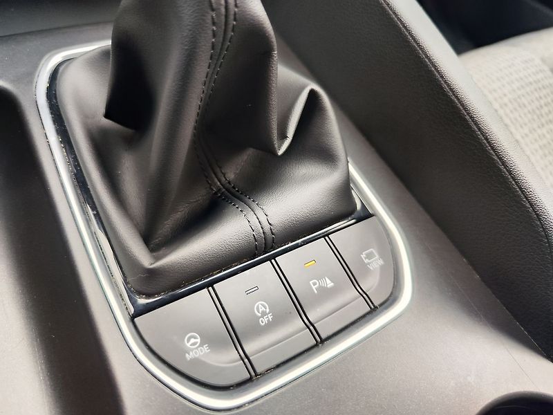 Hyundai Santa Fe 2.0 CRDI/110kW Smart Success - fotka 26 z 34