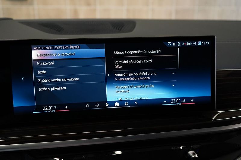 BMW X5 30d xDrive, M-Paket PRO, Tažné - fotka 32 z 43