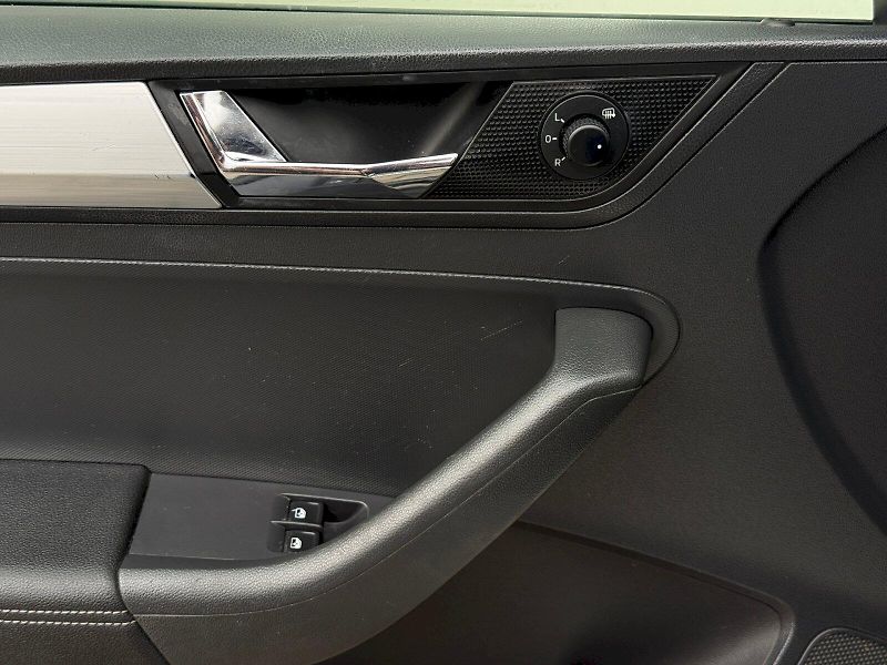 Škoda Rapid (2018) 1.0 TSI 81 kW Ambition Plus - fotka 13 z 20