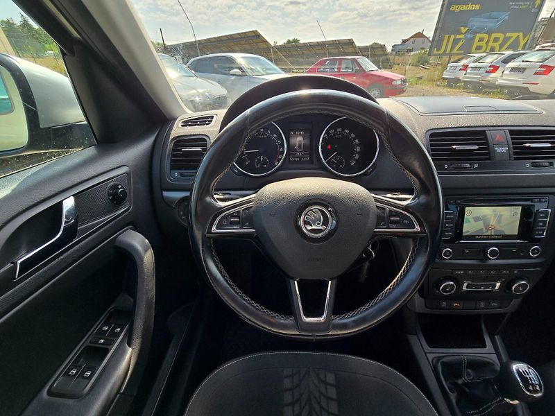 Škoda Yeti (2014) 2.0 TDi 125kw Adventure 4x4 - fotka 35 z 44
