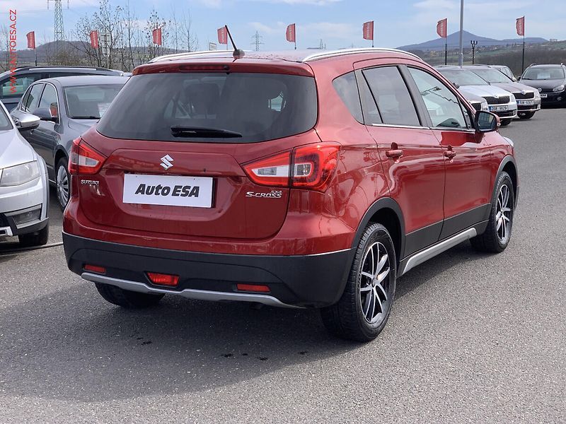 Suzuki S-Cross (2018) 1.4 BJet, Comfort, +ALU, navi - fotka 6 z 19