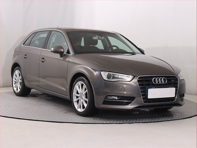 Audi A3 (2016) 1.4 TFSI, Automat, Bi-Xenony - fotografie inzerátu