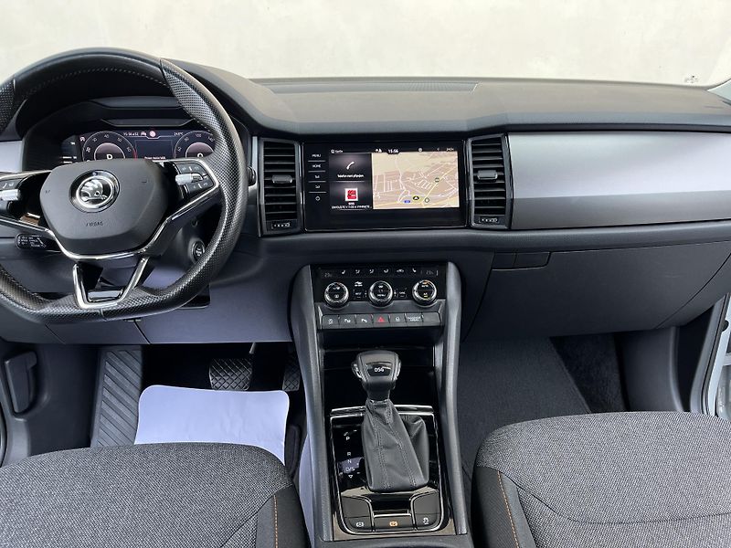 Škoda Kodiaq (2021) 1.5TSI*DSG*ACC*TAŽNÉ*4xVÝHŘEV - fotka 26 z 52