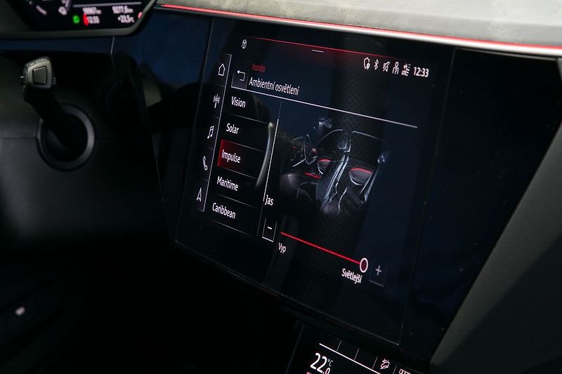 Audi e-tron 55 300kW Matrix Kessy Tažné - fotka 37 z 46
