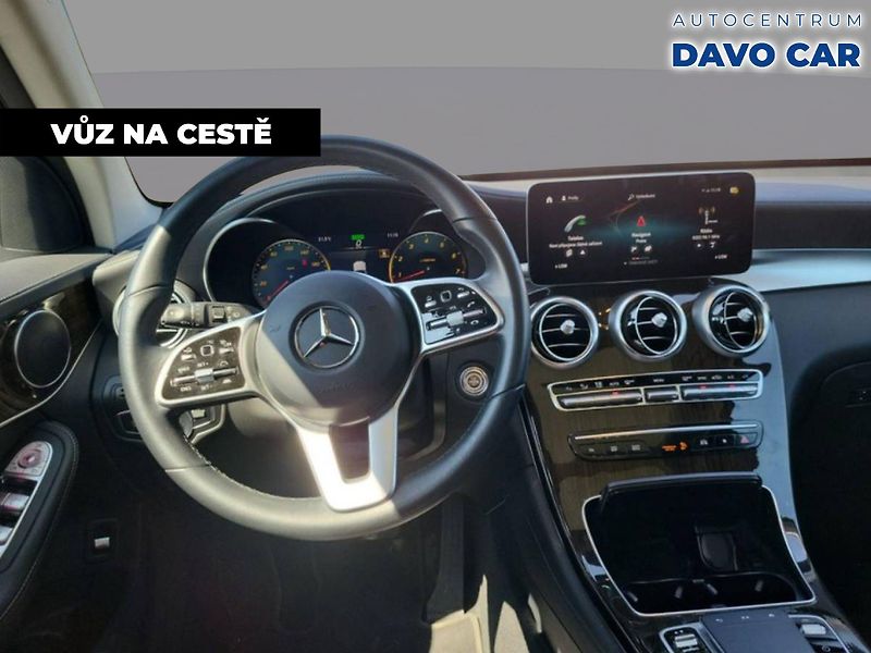 Mercedes-Benz GLC 2,0 200 4Matic DPH CZ 1.Maj. - fotka 3 z 10