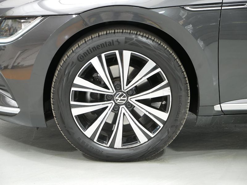 Volkswagen Arteon - fotka 9 z 23