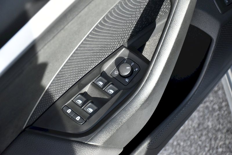Škoda Octavia (2024) TOP SELECTION 2.0 TDI 110kW DS - fotka 31 z 32