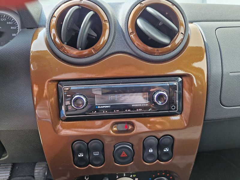 Dacia Duster 1.5dCi, 66kW, Klima, Tažné - fotka 12 z 28