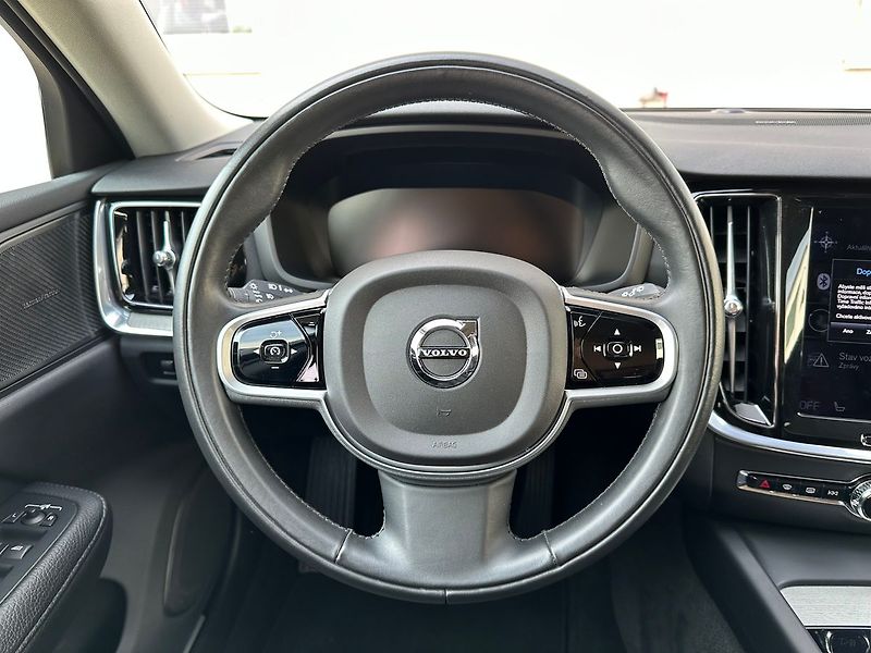 Volvo V60 CC/B4/AWD/Momen/TažZ/H&K/Ihned - fotka 10 z 24