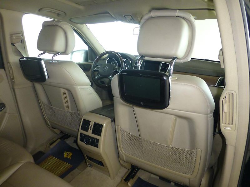 Mercedes-Benz GL (2014) 500-320KW*XENONY**7MÍST - fotka 30 z 33