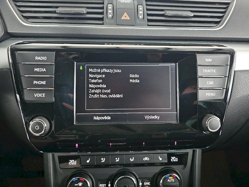 Škoda Superb (2016) 2.0TDi 110kW DSG AMBITION PLUS - fotka 13 z 26