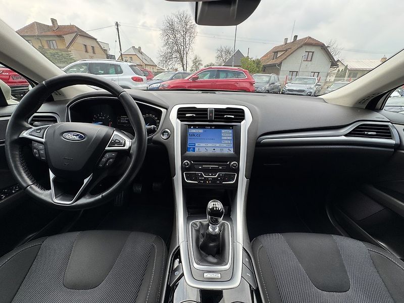 Ford Mondeo (2016) 2.0TDCi Navi Blis Kamera - fotka 6 z 47