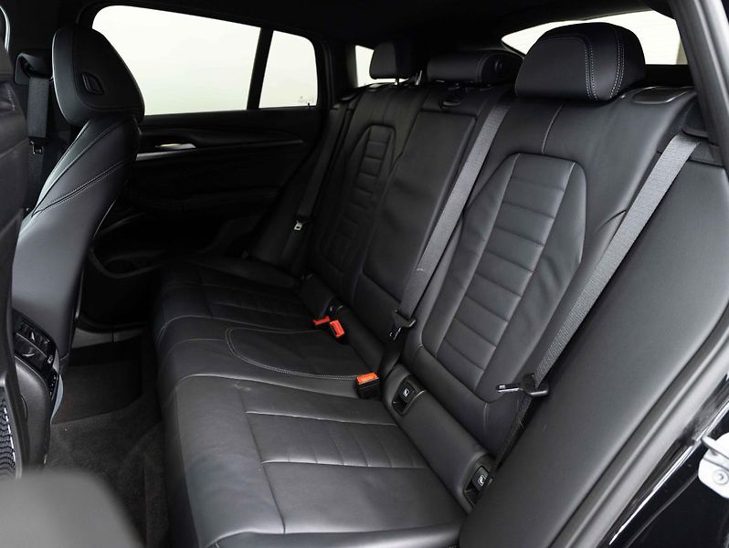 BMW X4 xDrive30d - fotka 20 z 23