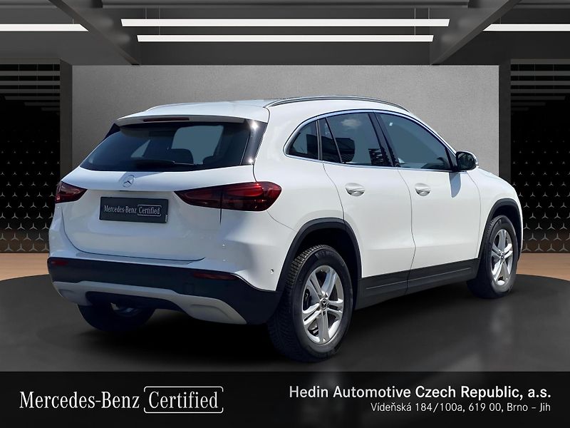 Mercedes-Benz GLA GLA 220 4M Advanced - fotka 5 z 28