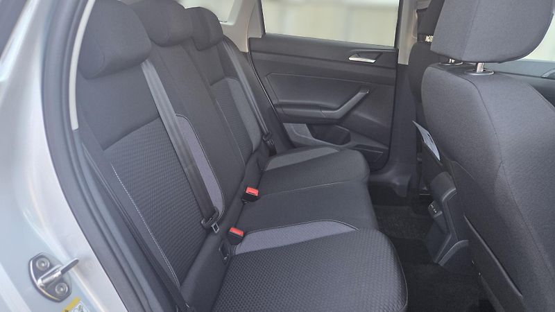 Volkswagen Taigo People 1,0 TSI 85 kW 7DSG - fotka 13 z 26