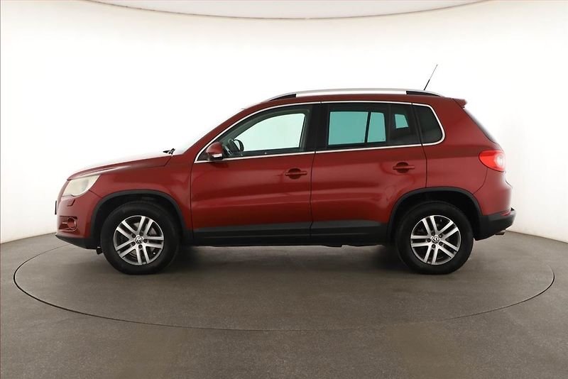 Volkswagen Tiguan (2009) 2.0 TDI, 4X4, Automat, Navi - fotka 3 z 14