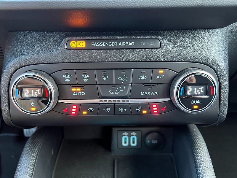 Ford Focus (2021) Active X 1.5 88KW! Tažné! LED - fotka 16 z 45