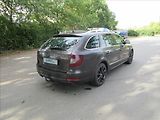 Škoda Superb 2,0 TDi Závada Přev. Panorama - náhled 9