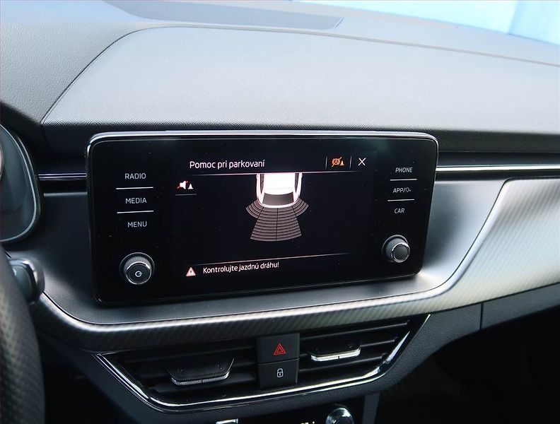 Škoda Scala (2021) Monte Carlo 1.0 TSI, Automat - fotka 21 z 21