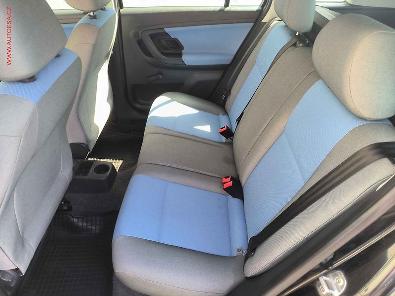 Škoda Fabia (2008) 1.2i, ČR, AC - fotka 10 z 13