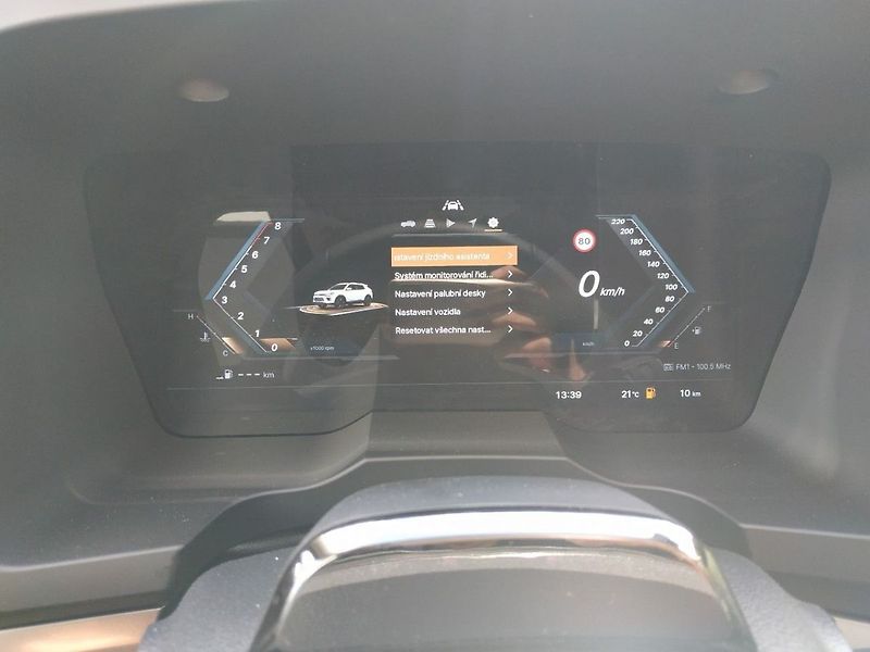 KGM Korando 1.5T, SMART,4WD, MT, SKLADEM - fotka 24 z 35