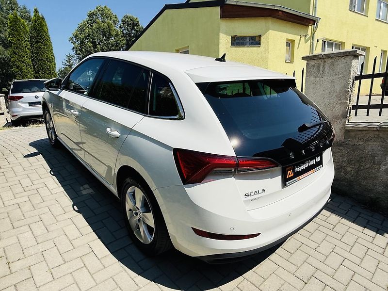 Škoda Scala (2021) 1,5TSi 110kW STYLE ACC Koup.ČR - fotka 14 z 19
