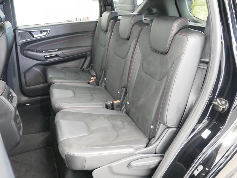 Ford S-MAX - fotka 24 z 26