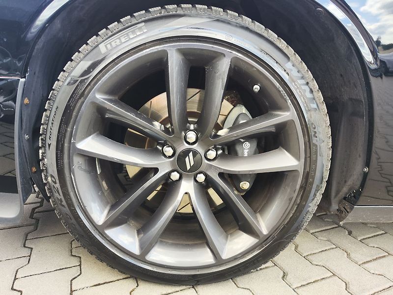 Dodge Challenger 6.4 HEMI/357kW SCAT PACK - fotka 31 z 31