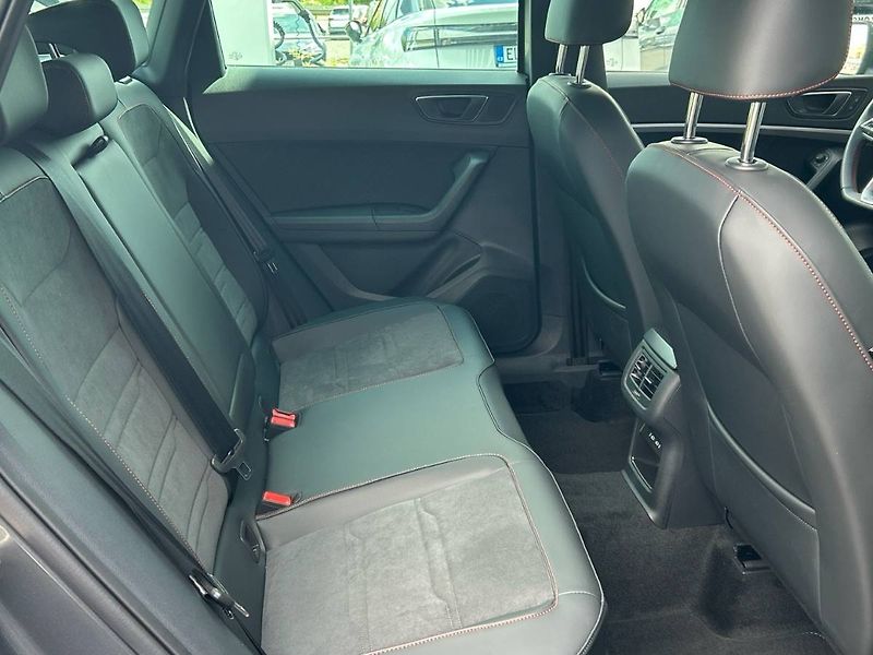 Seat Ateca (2023) 2.0 TDI 7DSG Black Edition FR - fotka 14 z 34