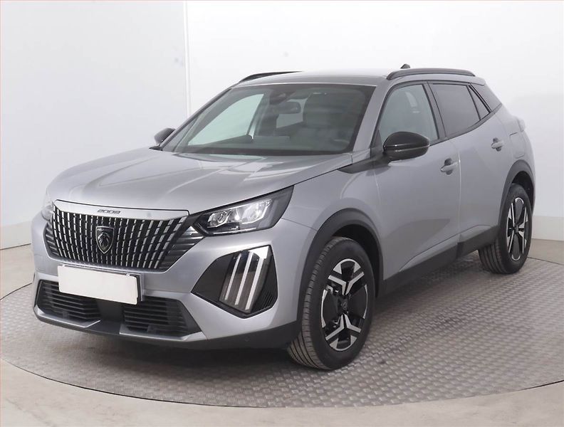 Peugeot 2008 (2025) Allure 1.2 PureTech - fotka 2 z 18