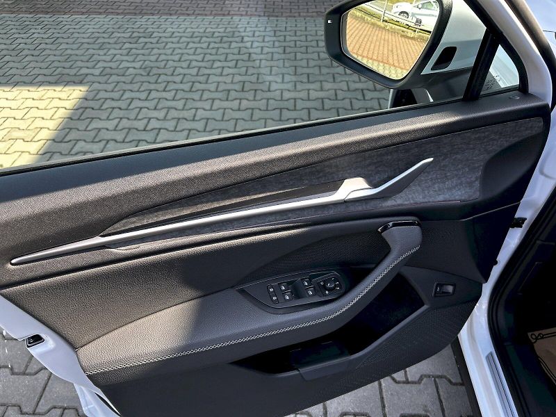 Škoda Kodiaq (2025) 2.0 TDI 142kW 4x4 DSG Exclusiv - fotka 25 z 35