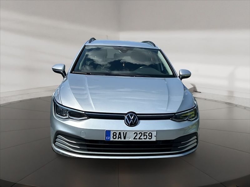 Volkswagen Golf 1,0 TSI 81 Life 5d - fotka 2 z 11