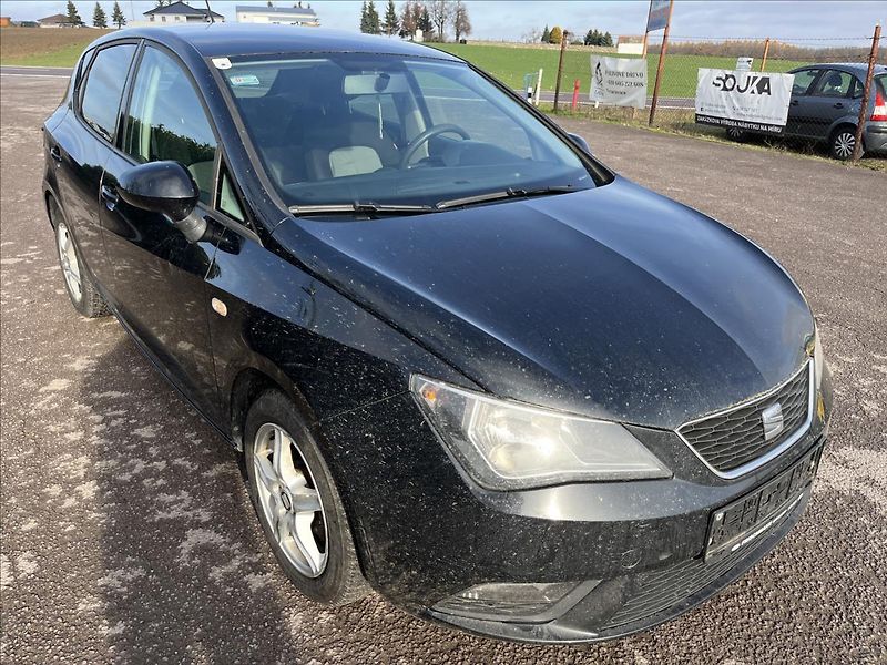 Seat Ibiza 1.2 TSi 63KW KLIMA SERVIS STK - fotka 3 z 34