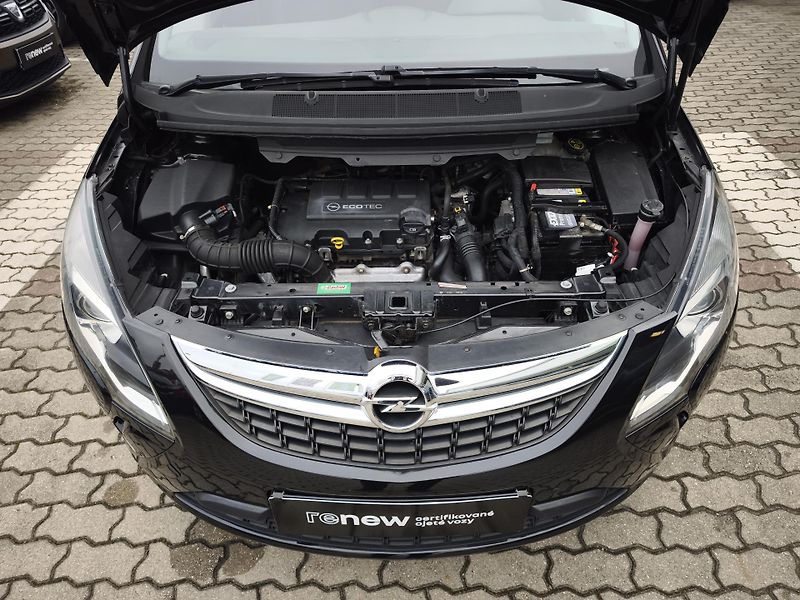 Opel Zafira 2012 ČR 1.4T 103kW  - fotka 21 z 34