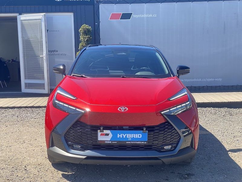 Toyota C-HR 2.0HEV, ČR-1m, Executive, 4x4 - fotka 3 z 18