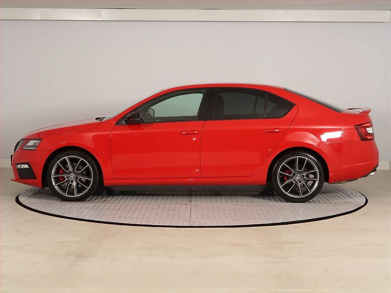 Škoda Octavia (2019) RS 2.0 TDI, Automat, ČR,1.maj - fotka 3 z 19